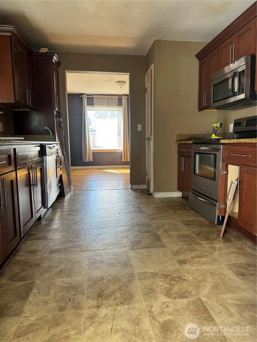 1309 E 64th Street, Tacoma, WA 98404 - #3