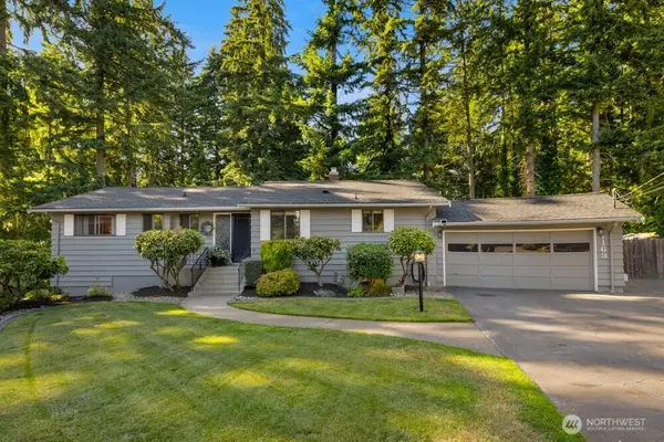 1163 Fordham Court, Fircrest, WA 98466