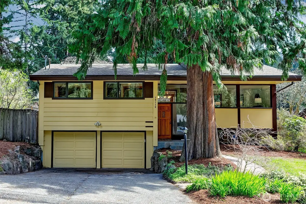 19116 17th Avenue Nw, Shoreline, WA 98177 - #1