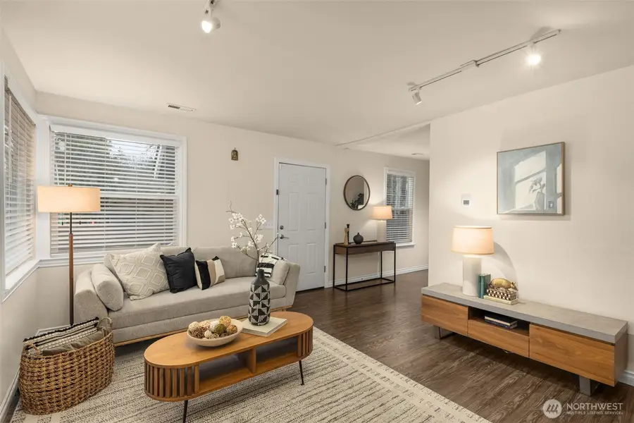 9728 23rd Avenue Ne #A, Seattle, WA 98115 - #2