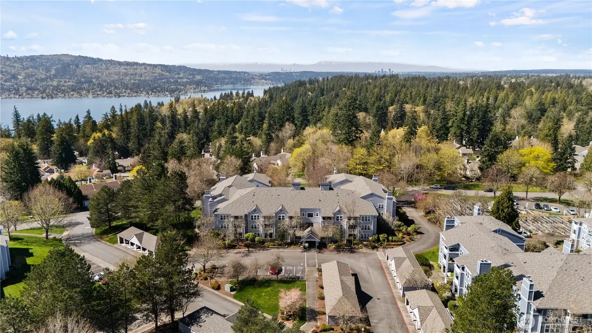 3941 226th Place Se #209, Issaquah, WA 98029 - #1