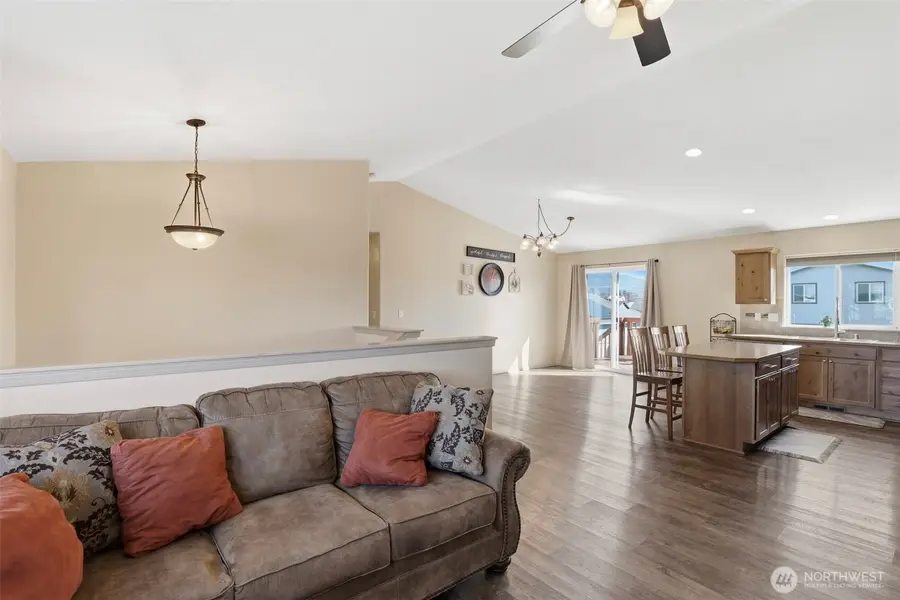 16922 E Baldwin Avenue, Spokane Valley, WA 99016 - #2