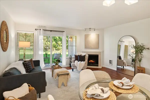 5300 Harbour Pointe Boulevard #309C, Mukilteo, WA 98275