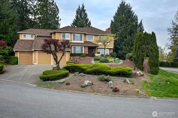 18451 NW Village Park Drive, Issaquah, WA 98027