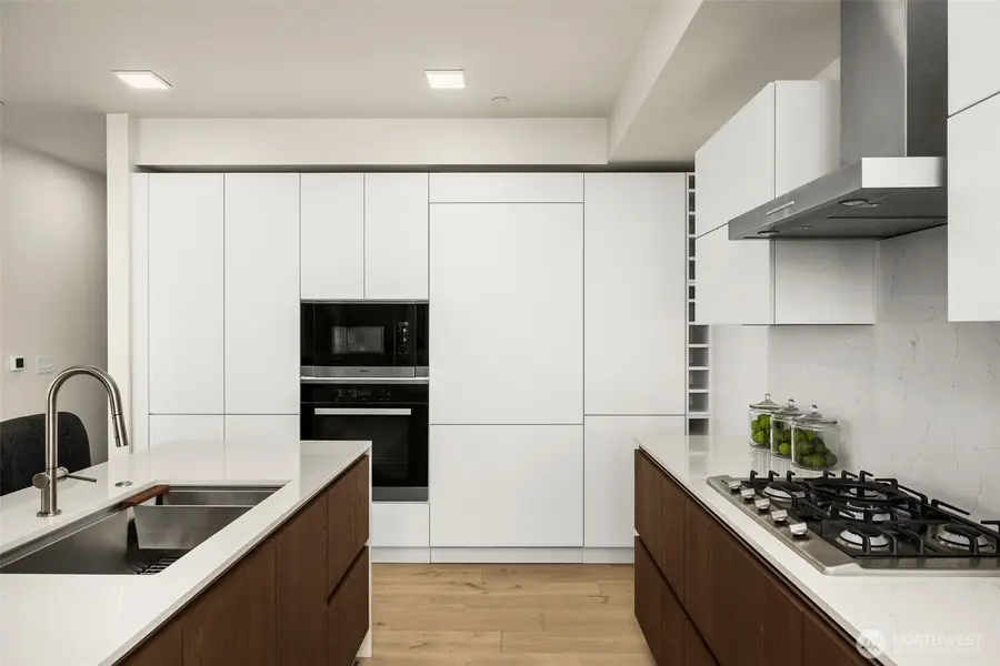 999 110th Avenue Ne #500, Bellevue, WA 98004 - #3