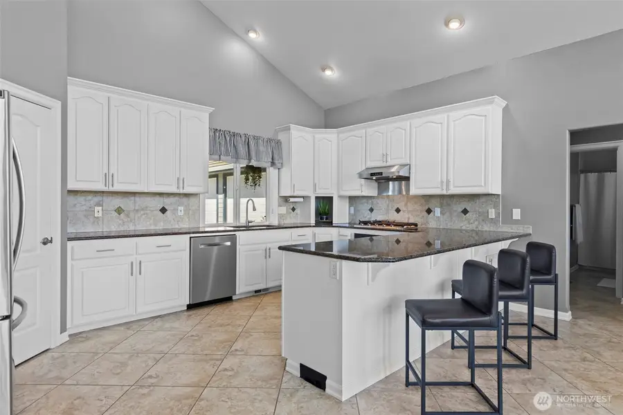 10111 252nd Street E, Graham, WA 98338 - #3