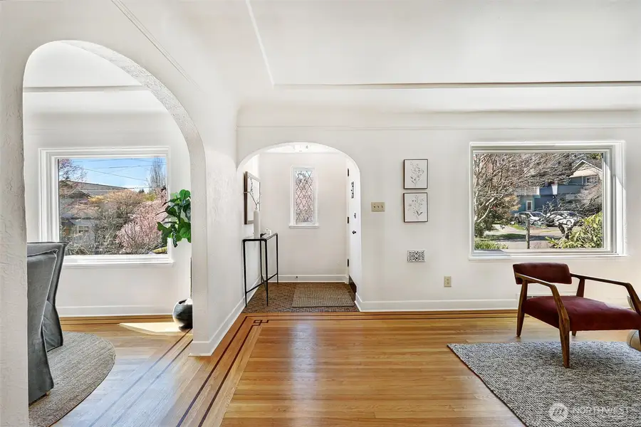 7032 12th Avenue Nw, Seattle, WA 98117 - #3