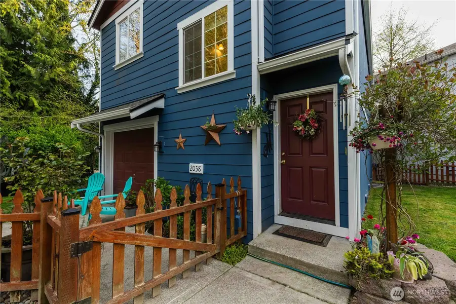 2058 NE Green Glen Lane, Bremerton, WA 98311 - #2