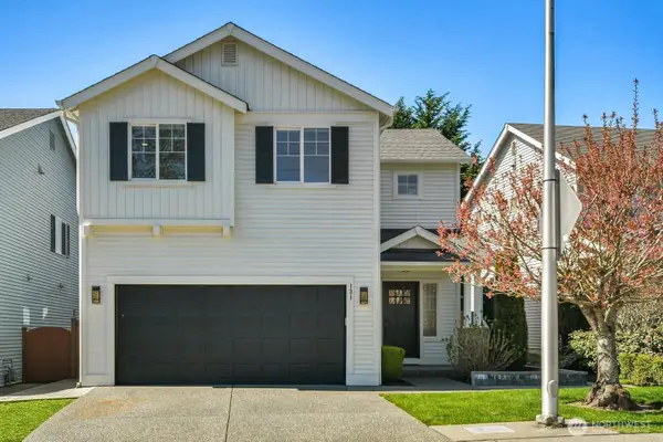 131 Glennwood, Renton, WA 98056