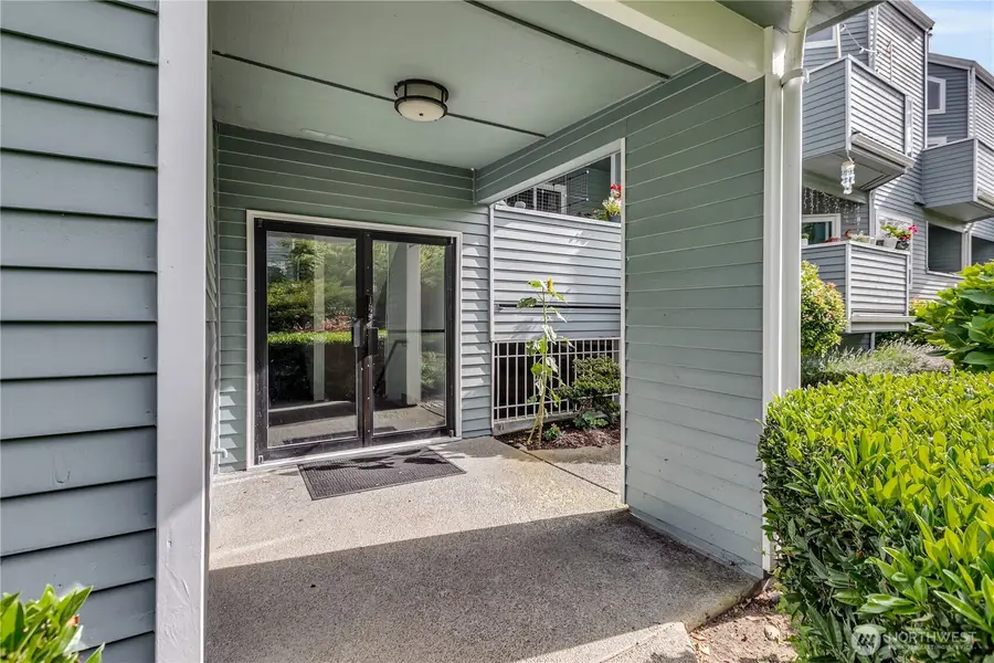 21925 7th Avenue S #124, Des Moines, WA 98198 - #2