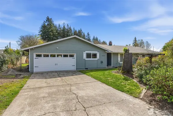 305 Hollyberry Street, Woodland, WA 98674