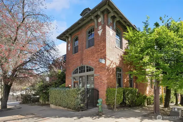 1406 Harvard Avenue #16, Seattle, WA 98122