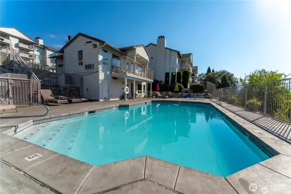 808 West Manson Highway #D201, Chelan, WA 98816