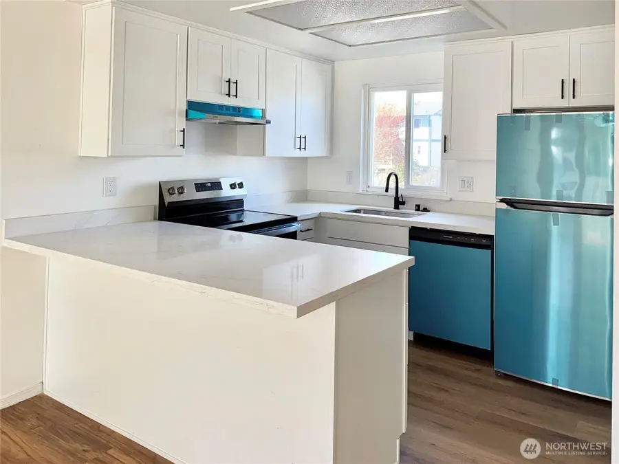 8823 Holly Drive #H204, Everett, WA 98208 - #2