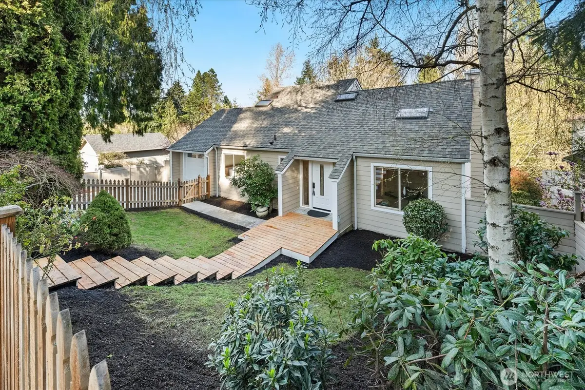 16018 36th Avenue Ne, Lake Forest Park, WA 98155 - #1