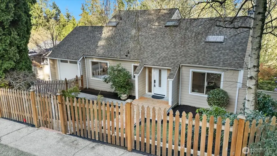 16018 36th Avenue Ne, Lake Forest Park, WA 98155 - #2