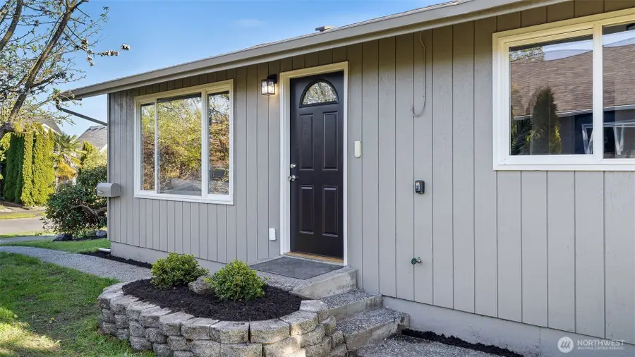 2520 Chestnut Street, Everett, WA 98201 - #3