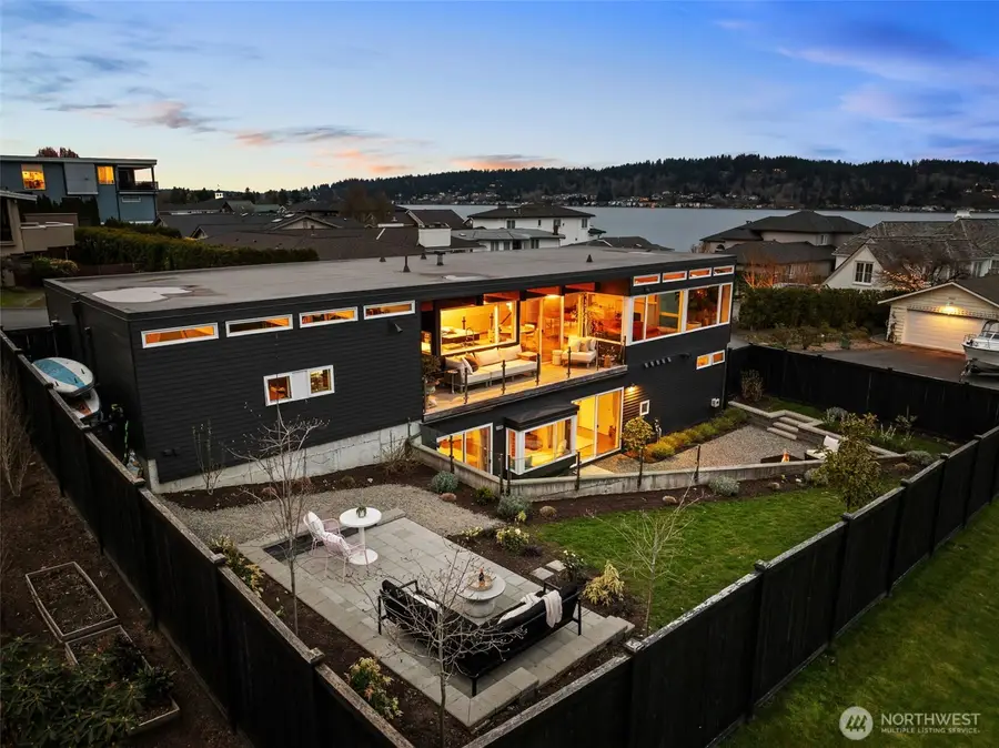 19523 SE 51st Street, Issaquah, WA 98027 - #2