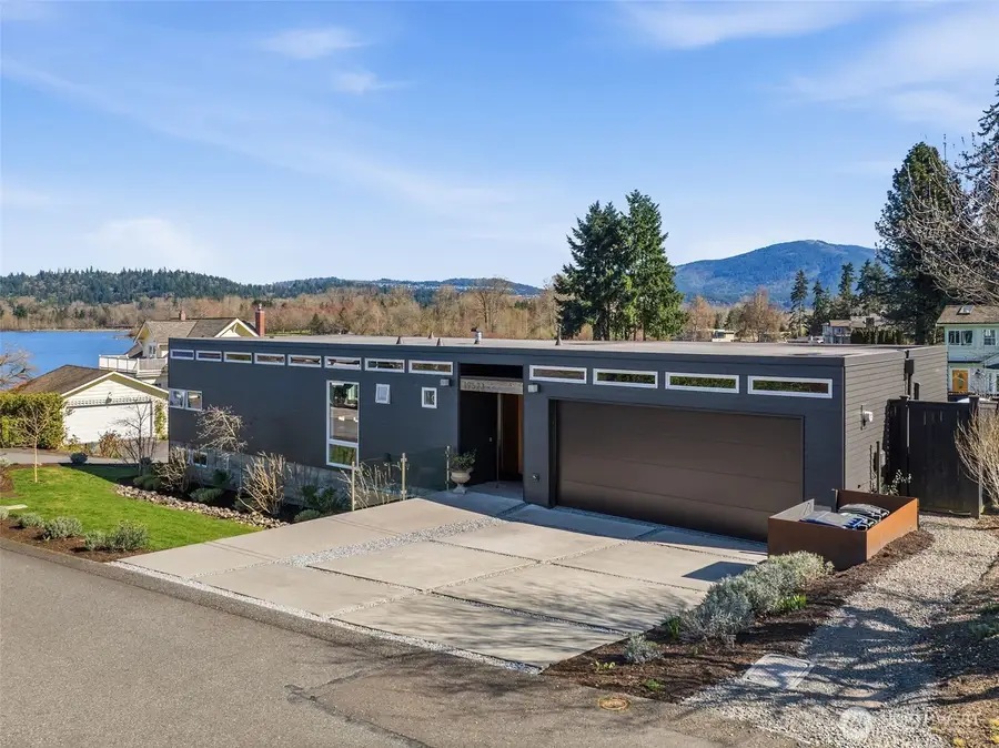 19523 SE 51st Street, Issaquah, WA 98027 - #3