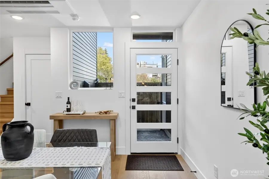 6318 41st Avenue Sw #D, Seattle, WA 98136 - #2