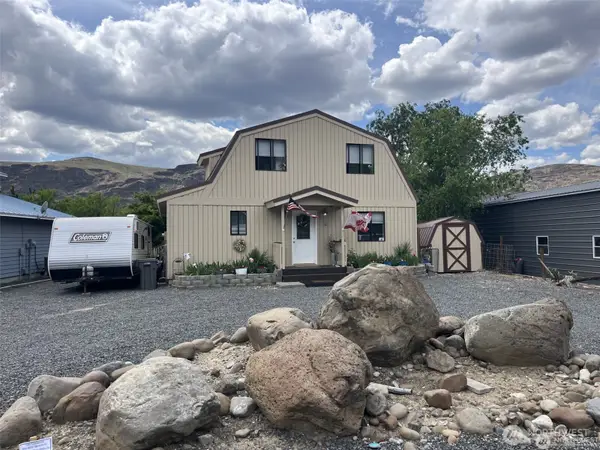 742 SW Chukar Place, Quincy, WA 98848