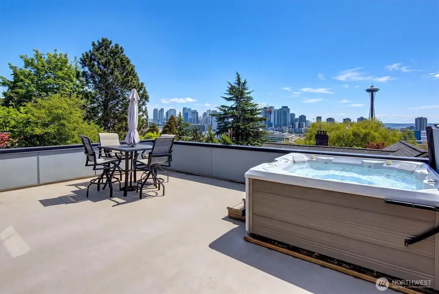 371 Prospect Street, Seattle, WA 98109 - #3