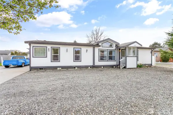 5589 Bay Ridge Drive, Blaine, WA 98230