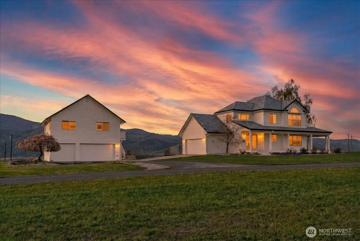 1190 Summit Boulevard, Manson, WA 98831 - #1