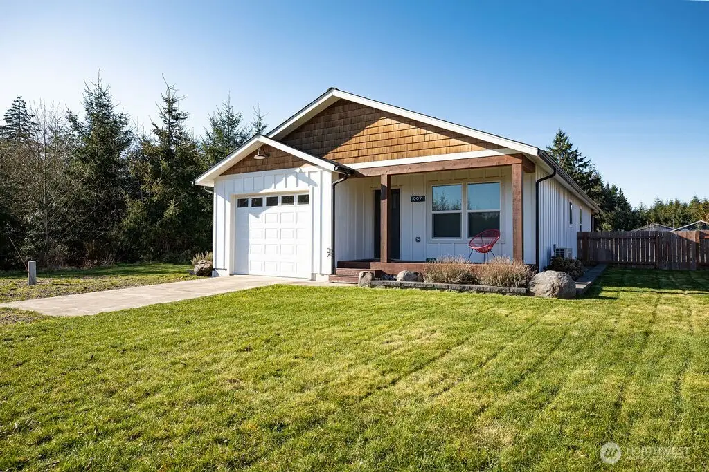 997 King John's Way, Forks, WA 98331 - #1