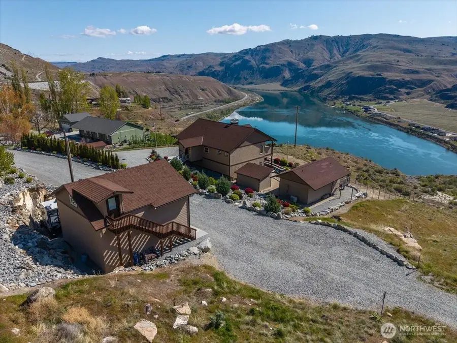 525 Columbia View Road, Chelan, WA 98816 - #2