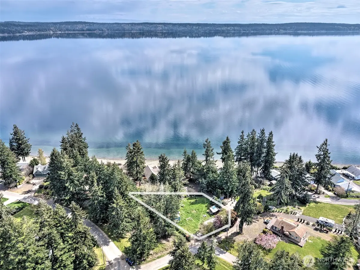 721 E Stretch Island Road S, Grapeview, WA 98546 - #1