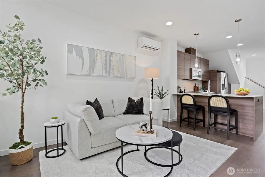 1120 24th Avenue S, Seattle, WA 98144 - #3