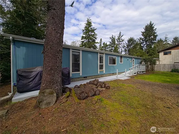 1301 321st, Ocean Park, WA 98640