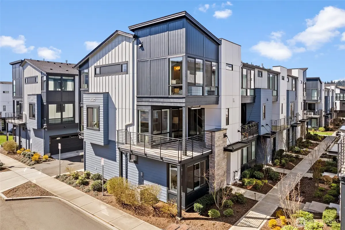 21724 25th Avenue Se #A, Bothell, WA 98021 - #1