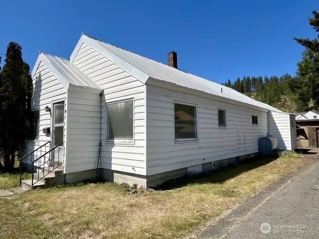305 E Second Street, Cle Elum, WA 98922 - #2