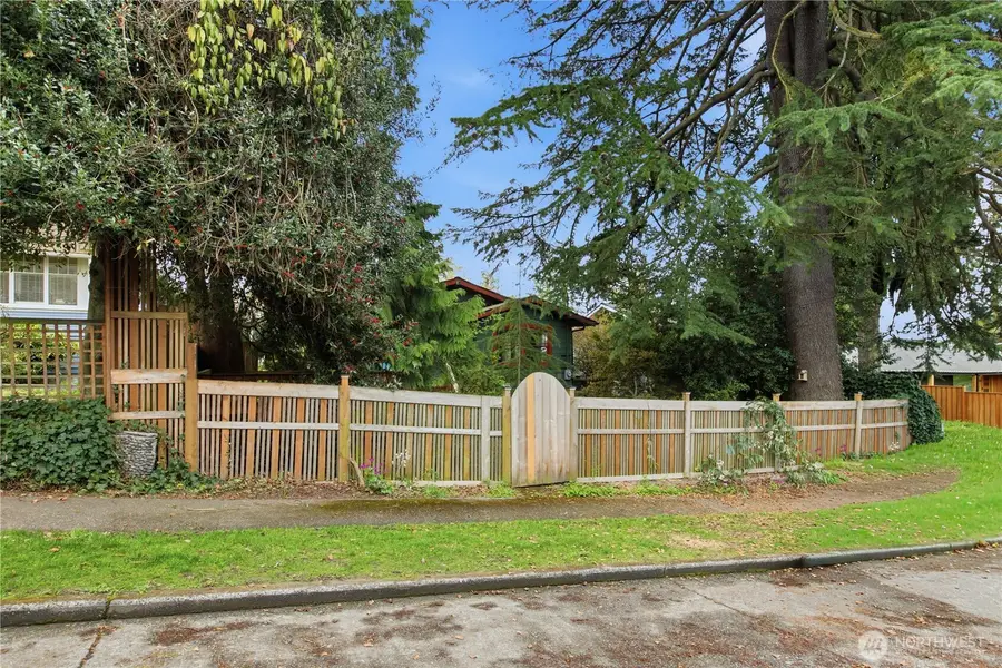 4319 SW Mills Street, Seattle, WA 98136 - #3