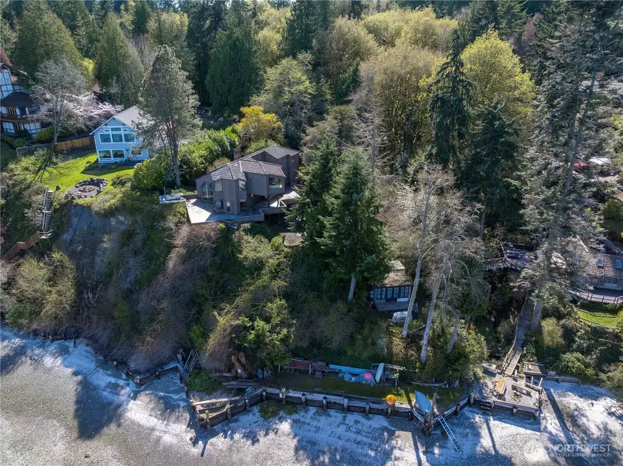 17040 Agate Street Ne, Bainbridge Island, WA 98110 - #2