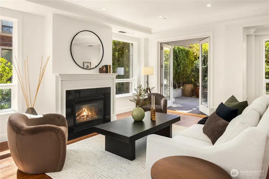 1185 Broadway E #1, Seattle, WA 98102 - #2