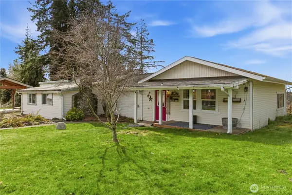 24809 SE 235th Place, Maple Valley, WA 98038