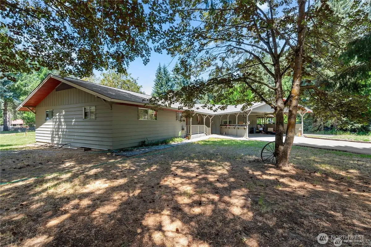 9327 E Leavenworth Road, Leavenworth, WA 98826 - #1