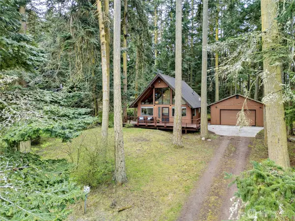 80 Vancouver Drive, Port Townsend, WA 98368