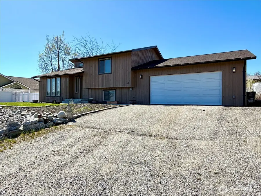 611 Hillcrest Circle Drive, Omak, WA 98841 - #3