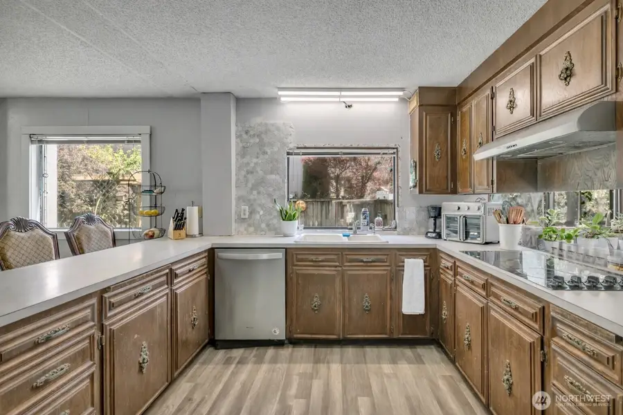 3035 70th Way Sw, Tumwater, WA 98512 - #3