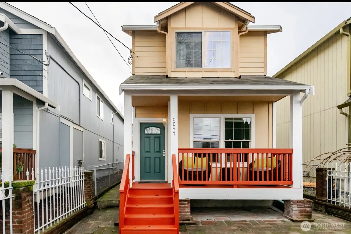 10047 17th Avenue Sw, Seattle, WA 98146 - #1