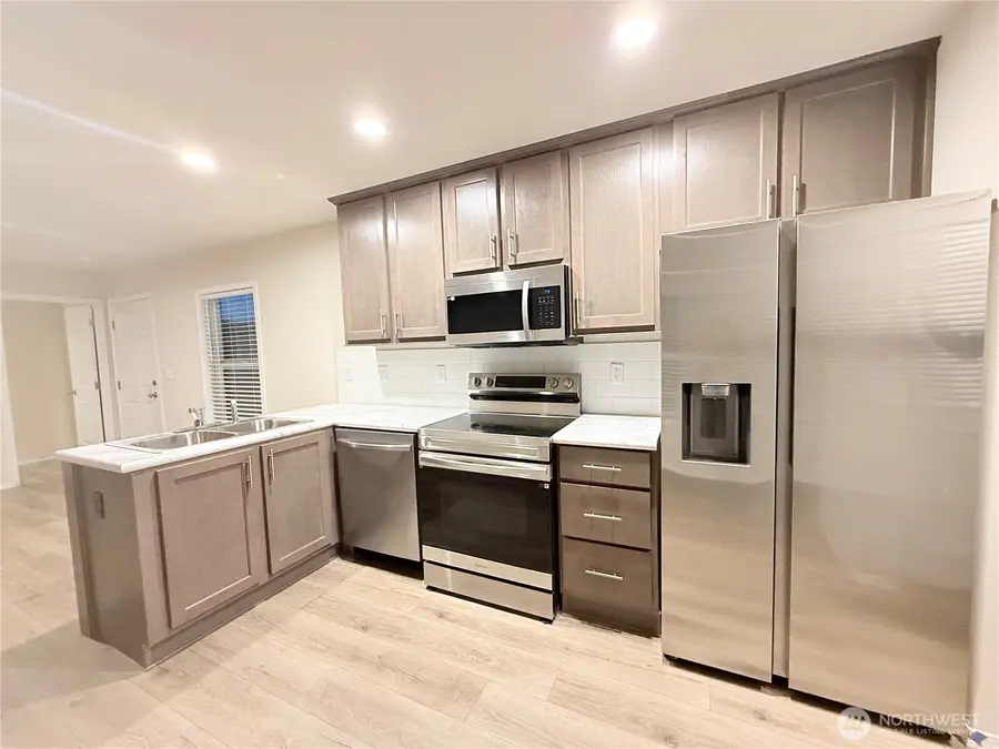 2322 Tacoma Road E #11, Puyallup, WA 98371 - #3