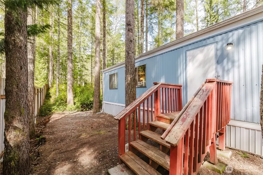 20 NE Lake Place, Tahuya, WA 98588 - #3