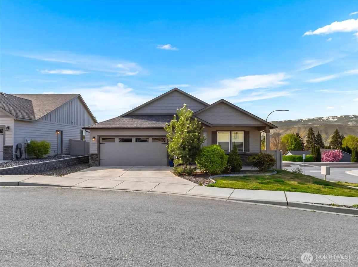 813 Madeleine Court, East Wenatchee, WA 98802 - #1