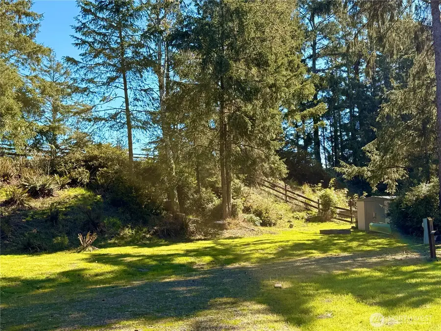 1004 Discovery Avenue Se #462&463, Ocean Shores, WA 98569 - #2