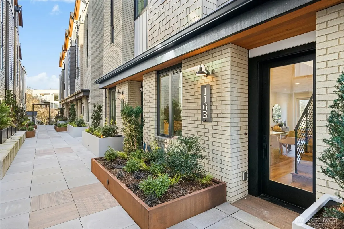 112 2nd Street S, Kirkland, WA 98033 - #1