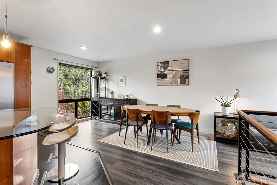 611 S State Street #9, Kirkland, WA 98033 - #3